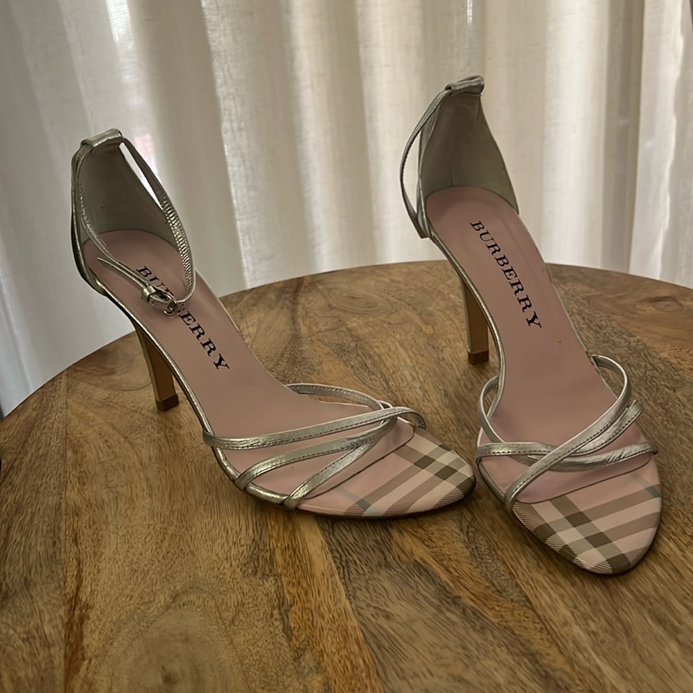 Burberry silver strappy heels